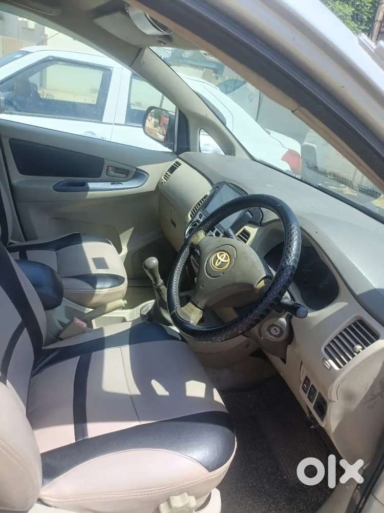 Innovo Car