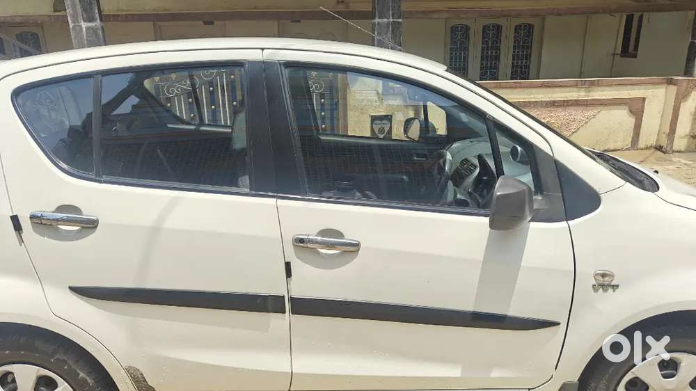 Maruti Suzuki Ritz 2014 Petrol Well Maintained