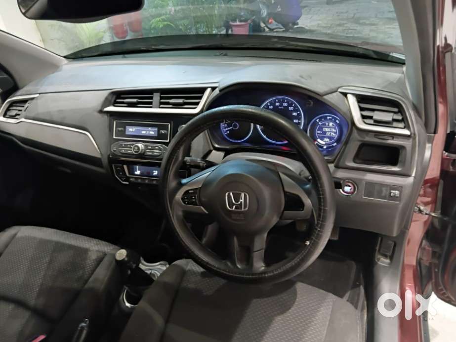 Honda Br-v I-vtec V Mt, 2016, Petrol