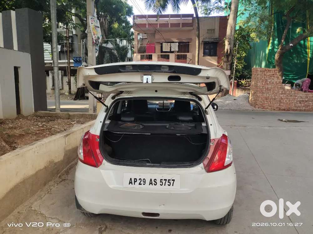 Maruti Suzuki Swift Zxi 2011 Petrol Manual