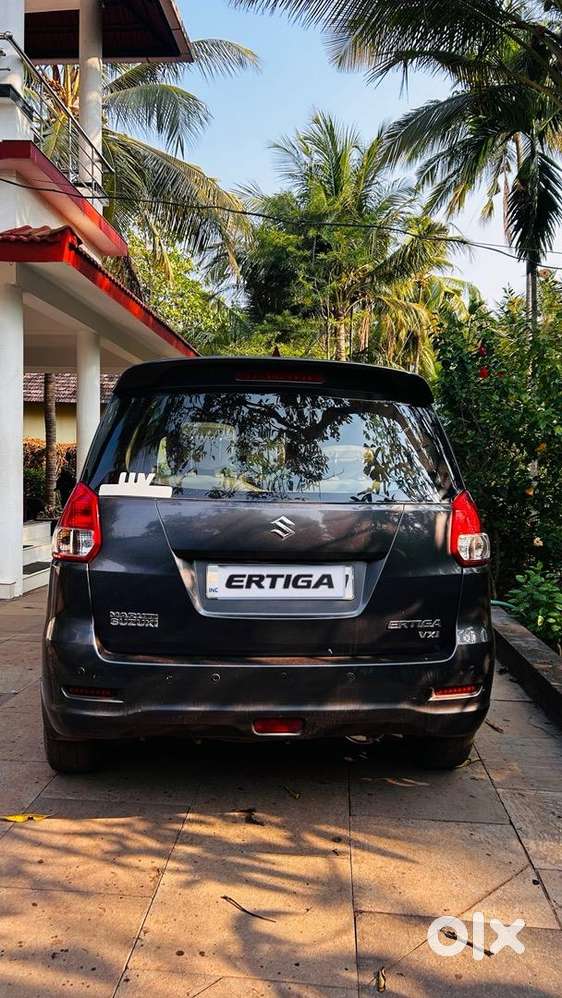Maruti Suzuki Ertiga 2013 Petrol Well Maintained