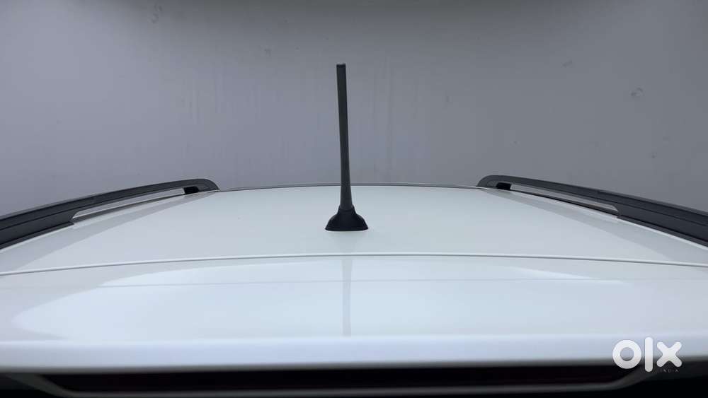 Mahindra Xuv300 W8 Option, 2023, Petrol