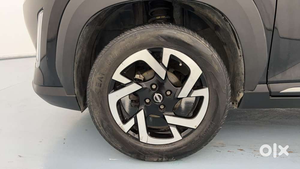 Nissan Magnite 1.0 Xv, 2023, Petrol