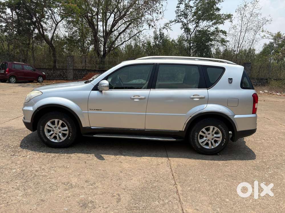 Mahindra Rexton, 2013, Diesel