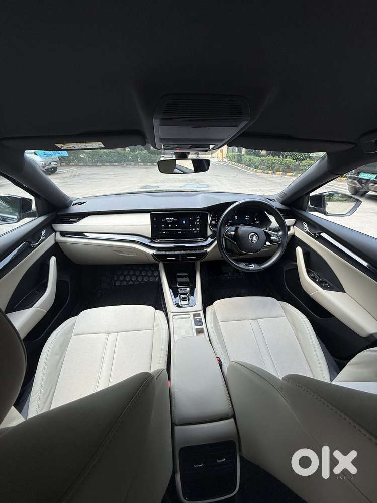 Skoda Octavia 2.0 Style Tsi At, 2022, Petrol