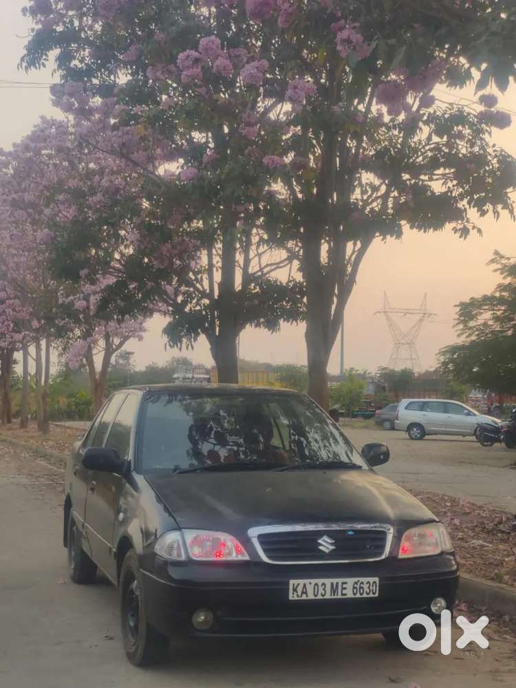 Maruti Suzuki Esteem Vxi 2005