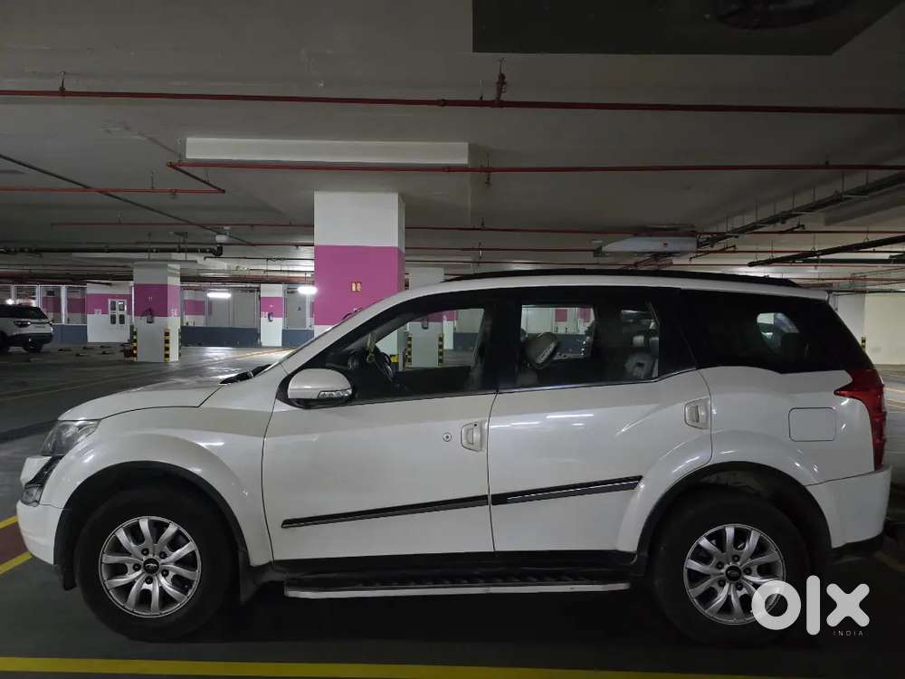 Mahindra Xuv500 2.2 W10 2016