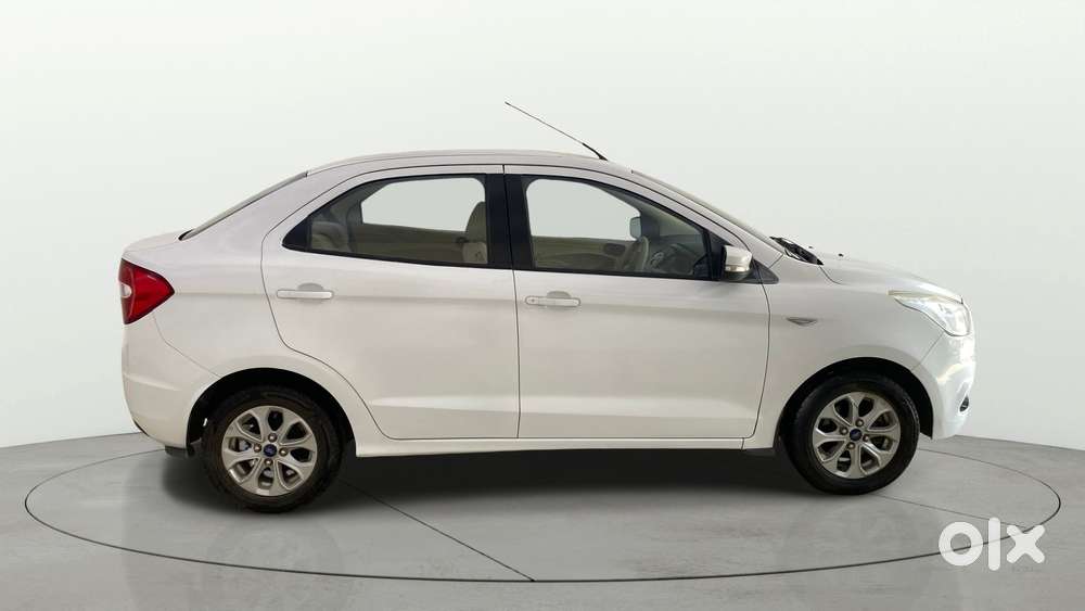 Ford Figo Aspire Titanium Plus At Petrol, 2017, Petrol