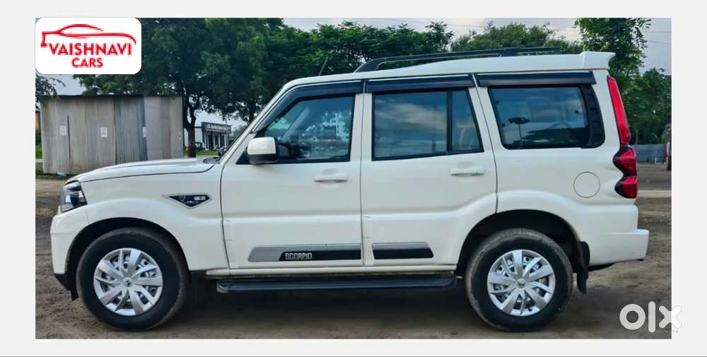 Mahindra Scorpio Classic, 2023, Diesel