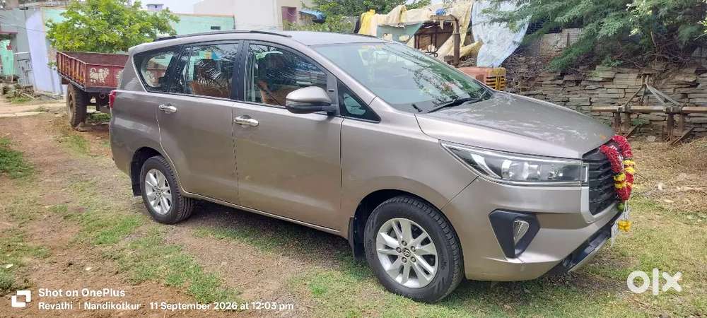 Toyota Innova Crysta 2017 Manual