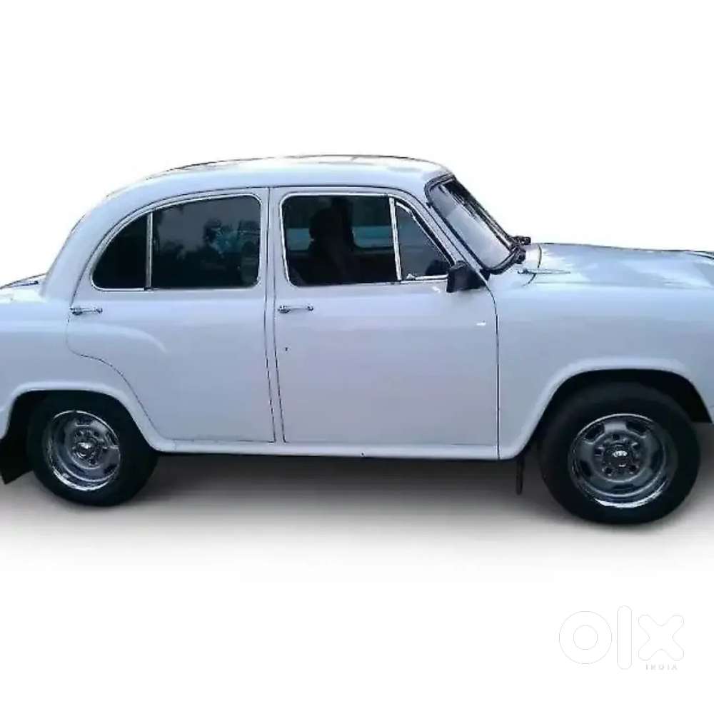 Ambassador Classic 2013 Petrol