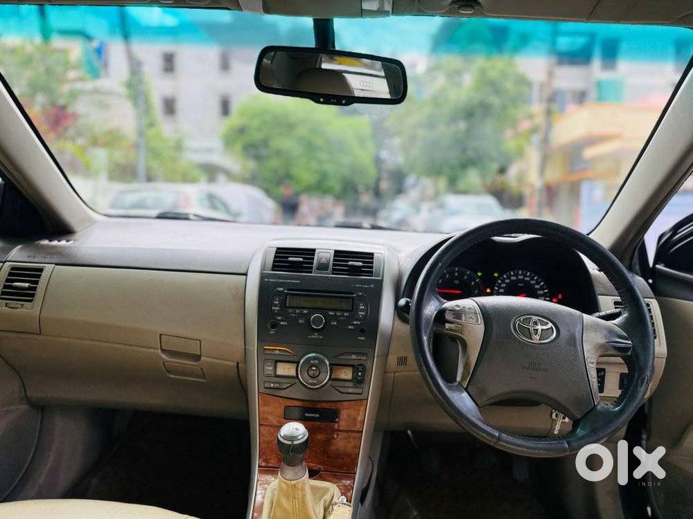 Toyota Corolla Altis 1.8 J, 2009, Petrol