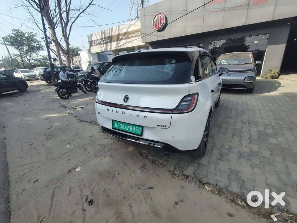 Mg Windsor Ev 2026 Essence Pro Top Model