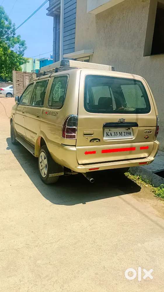 Chevrolet Tavera 2010