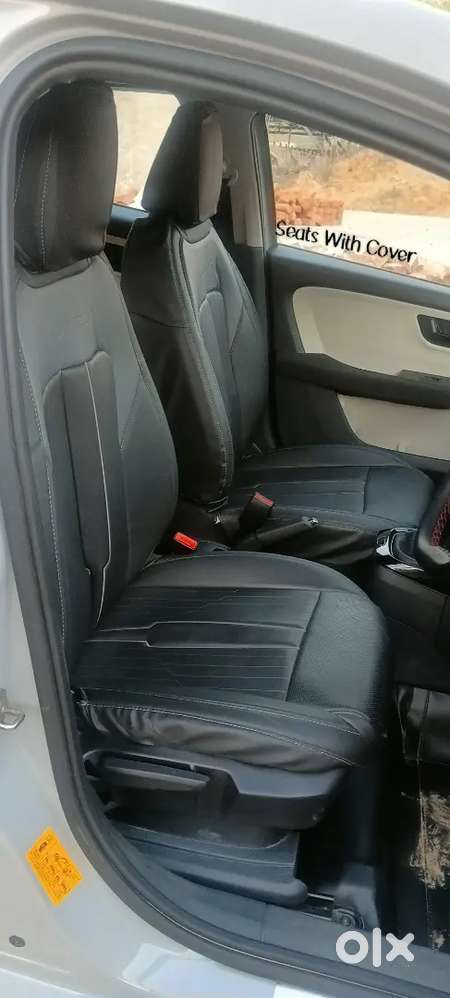 Tata Altroz 1.2 Xm 2025