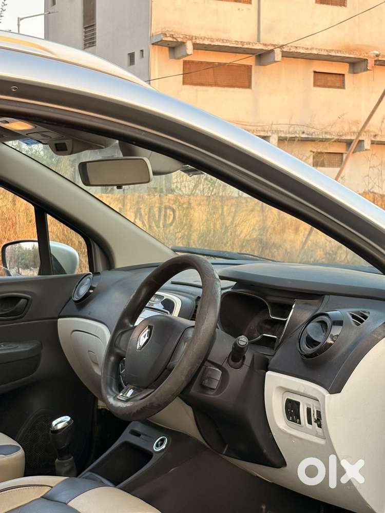 Renault Captur 1.5 Rxt Dual Tone Petrol, 2019, Petrol