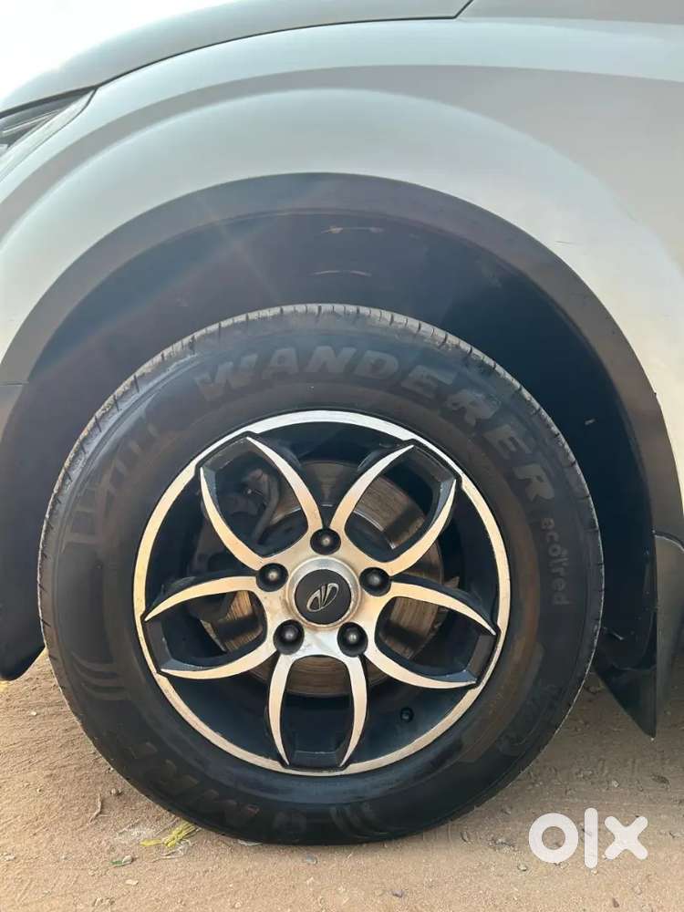 Mahindra Xuv500 Diesel 2016 Suv