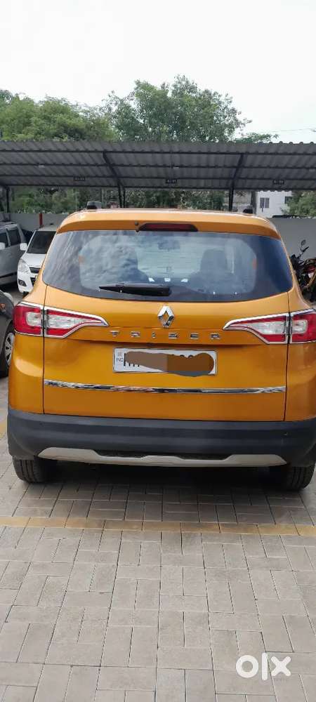 2023 Renault Triber Rxz पेट्रोल मॅन्युअल  7,000 किमी  फर्स्ट ओनर
