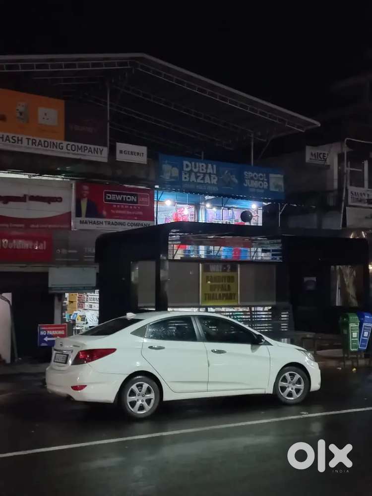 Hyundai Fluidic Verna 2012