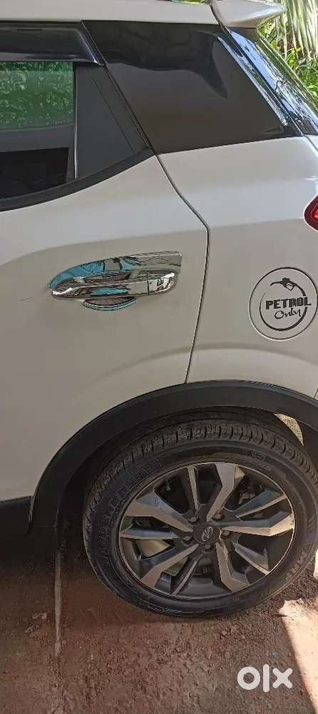 2021xuv 300w8 Optional Petrol 26000km Single Owner 100% Original Paint