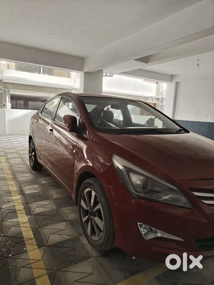 Hyundai Fluidic Verna 2015