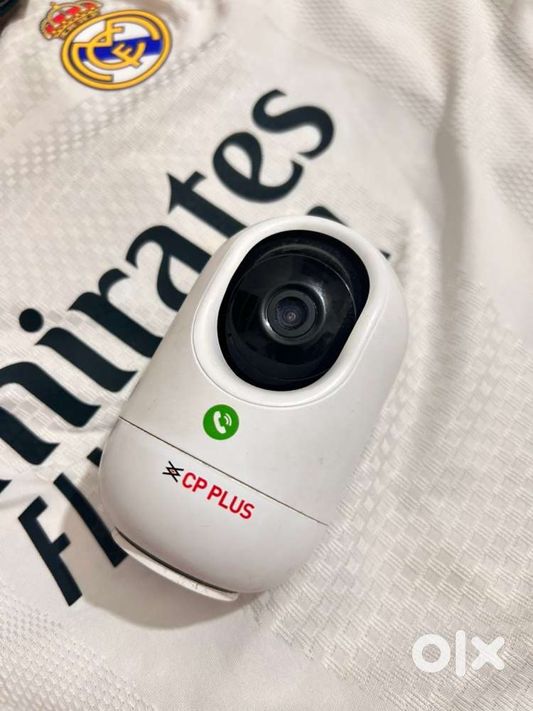 CP PLUS CAMERA (E24Q)