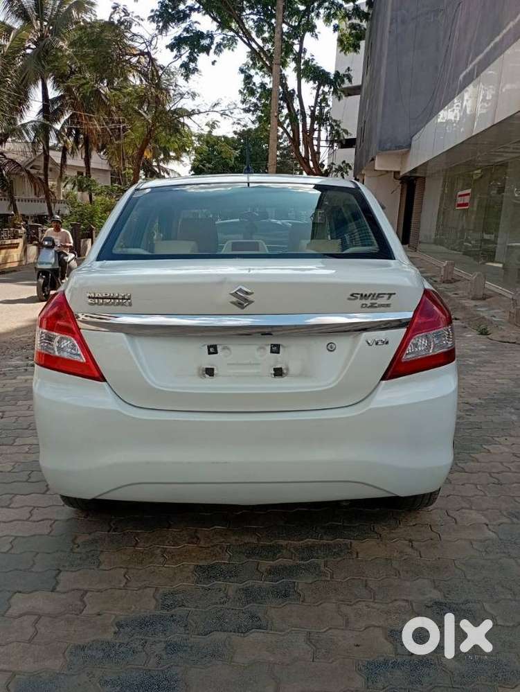 Maruti Suzuki Swift Dzire Vdi Bsiv, 2015, Diesel