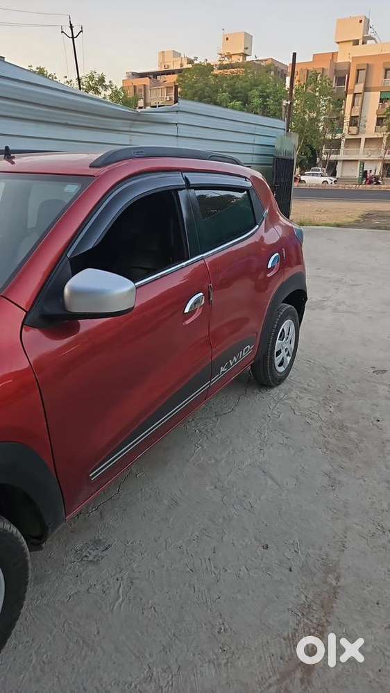 Renault Model Petrol 2019
