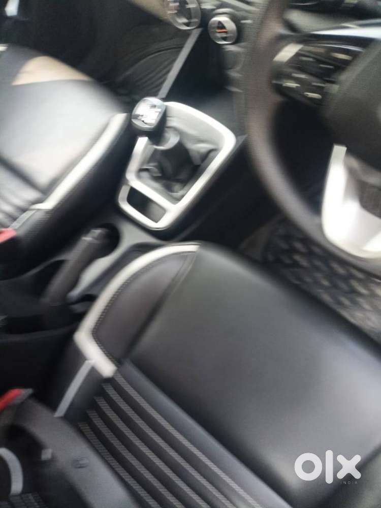 Hyundai Venue Sx, 2019, Petrol