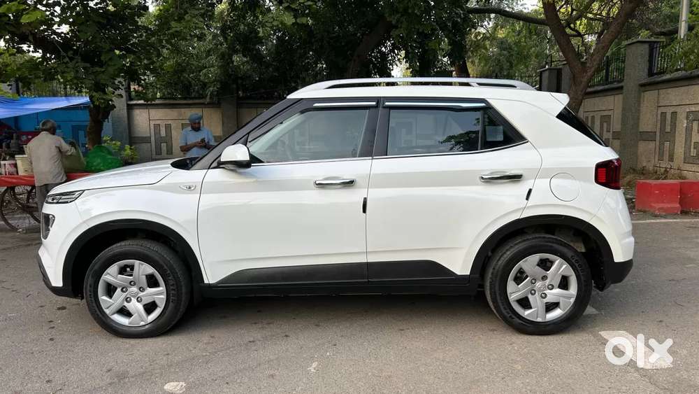 Hyundai Venue S 1.2 Petrol, 2020, Petrol