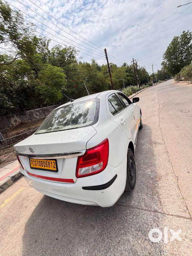 Maruti Suzuki Dzire 1.2 Vxi, 2023, Petrol