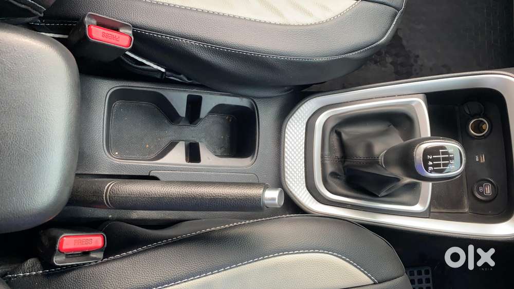 Kia Sonet 1.0 Htx Imt, 2023, Petrol
