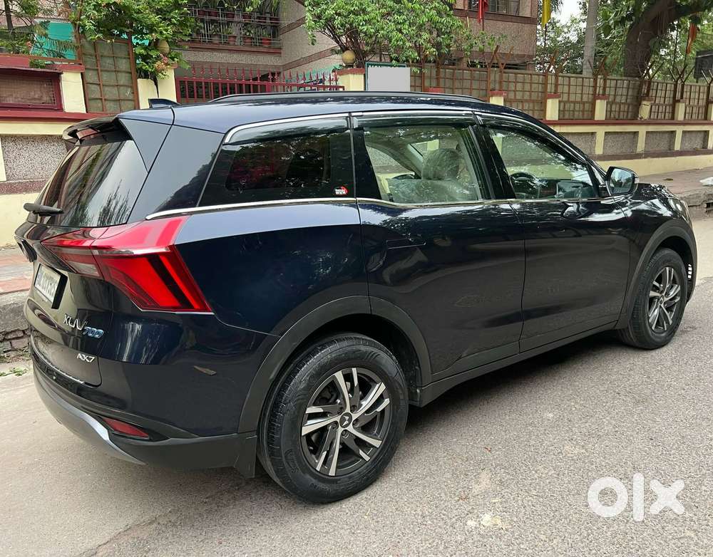 Mahindra Xuv700 2.2 Ax 5 Diesel At 7 Str, 2022, Diesel