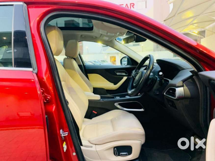 Jaguar F-pace Prestige 2.0 Petrol, 2019, Petrol