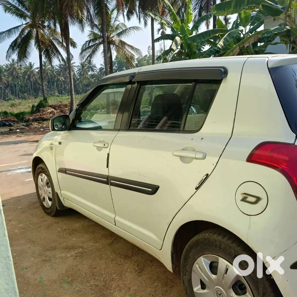 Maruti Suzuki Swift 2009 Diesel 135000 Km Driven