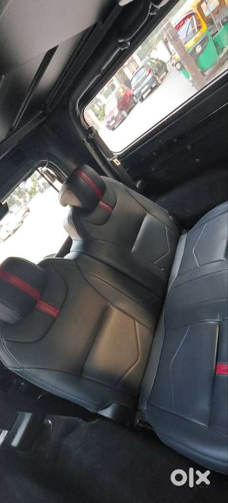 Mahindra Thar Lx D 4wd At, 2023, Petrol