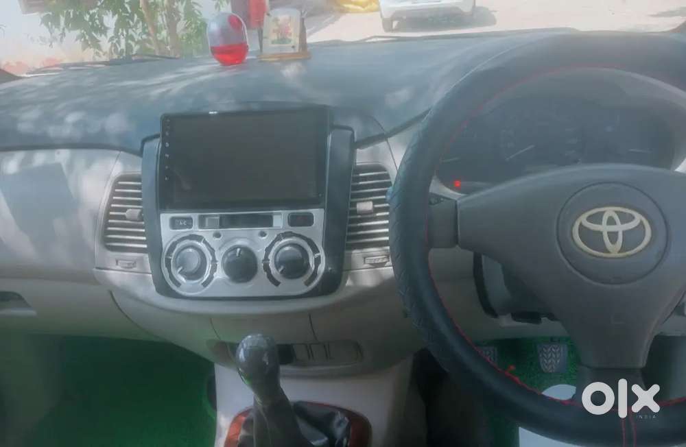 Toyota Innova 2013 Diesel Well Maintained