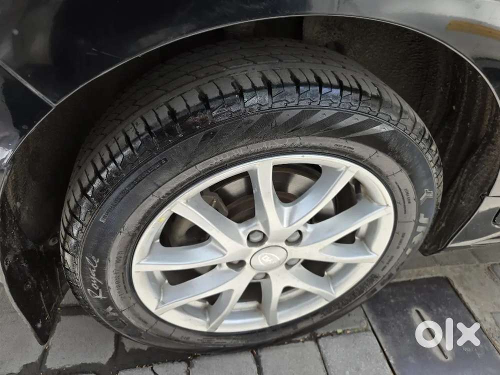 Byd E6 2024  Under Warranty  520km Range  Pristine Condition