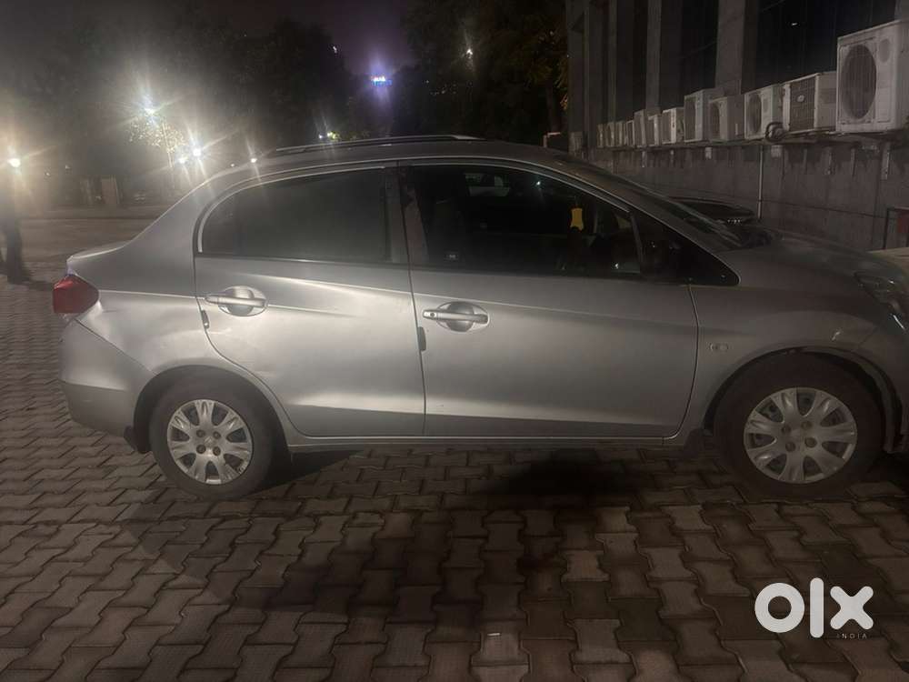 Honda Amaze Petrol 2014