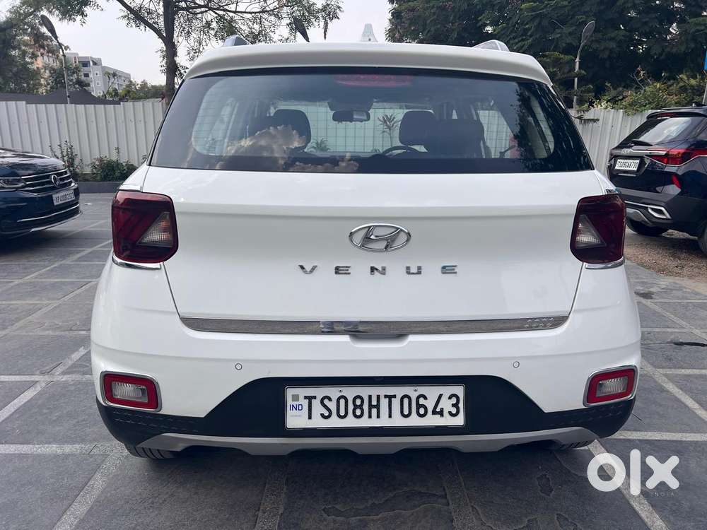 Hyundai Venue S Plus Mt 1.2 Kappa, 2021, Petrol
