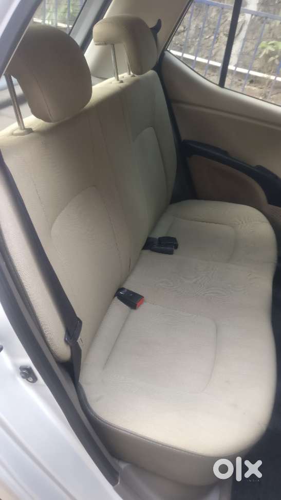 Hyundai I10 Sportz At, 2012, Petrol