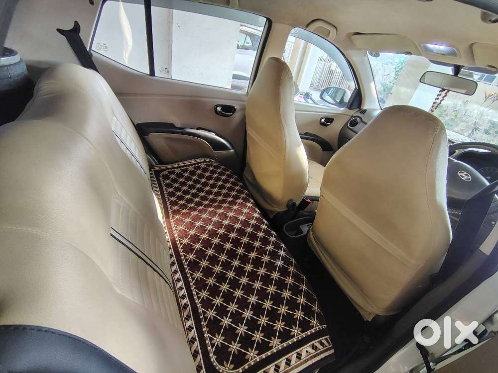 Hyundai I10 2012 Petrol &cng 24 To 26  Mileage Good Condition