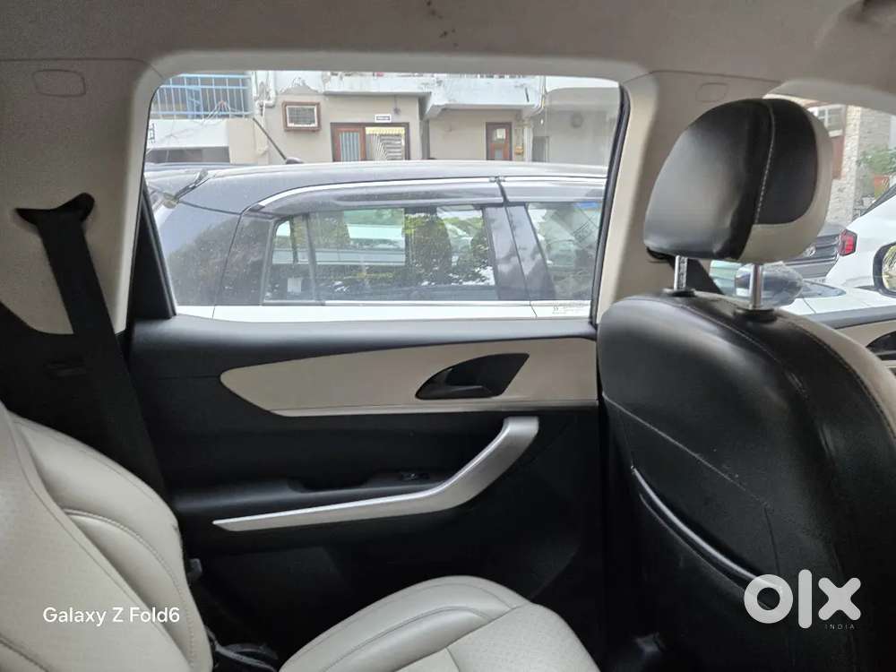 Mahindra Xuv700 2022 Diesel 7 Seater 53000 Km Driven