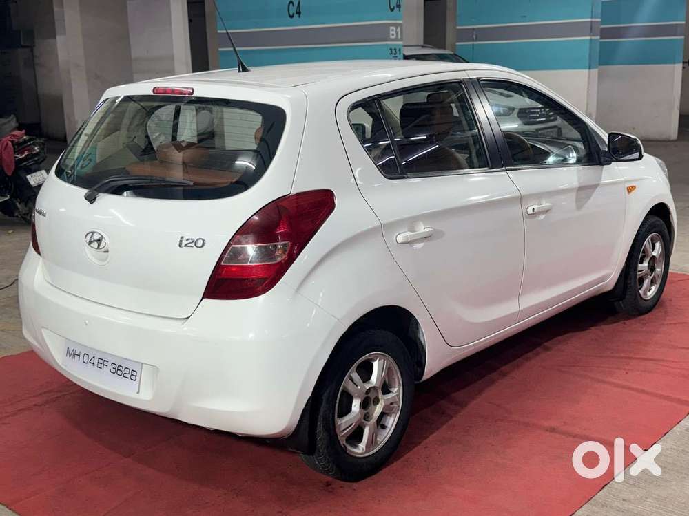 Hyundai I20 Petrol Asta Option, 2010, Petrol