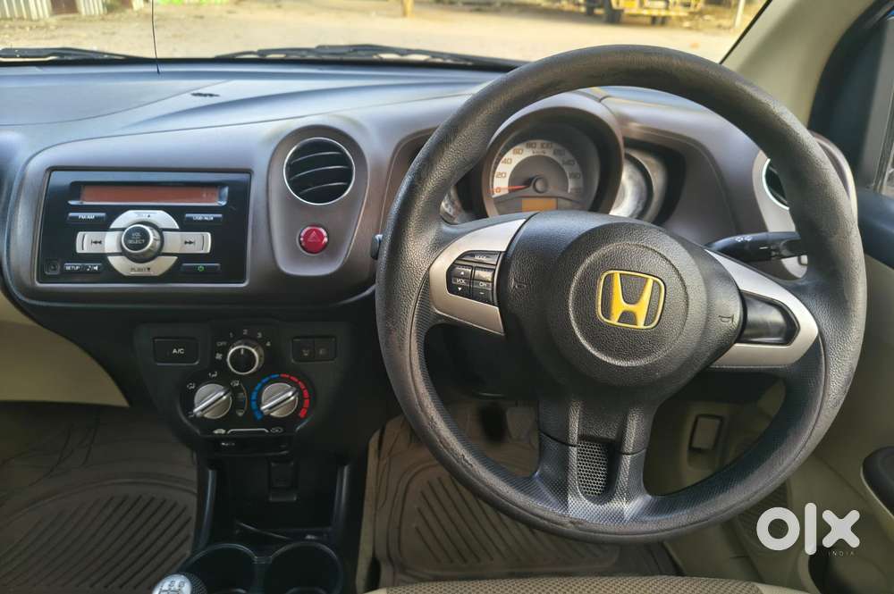 Honda Brio 2011-2013 V Mt, 2014, Petrol
