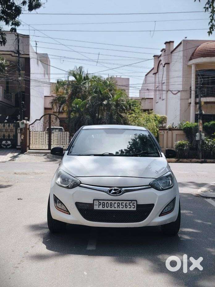 Hyundai I20 Sportz 1.2 Bs-iv, 2014, Petrol