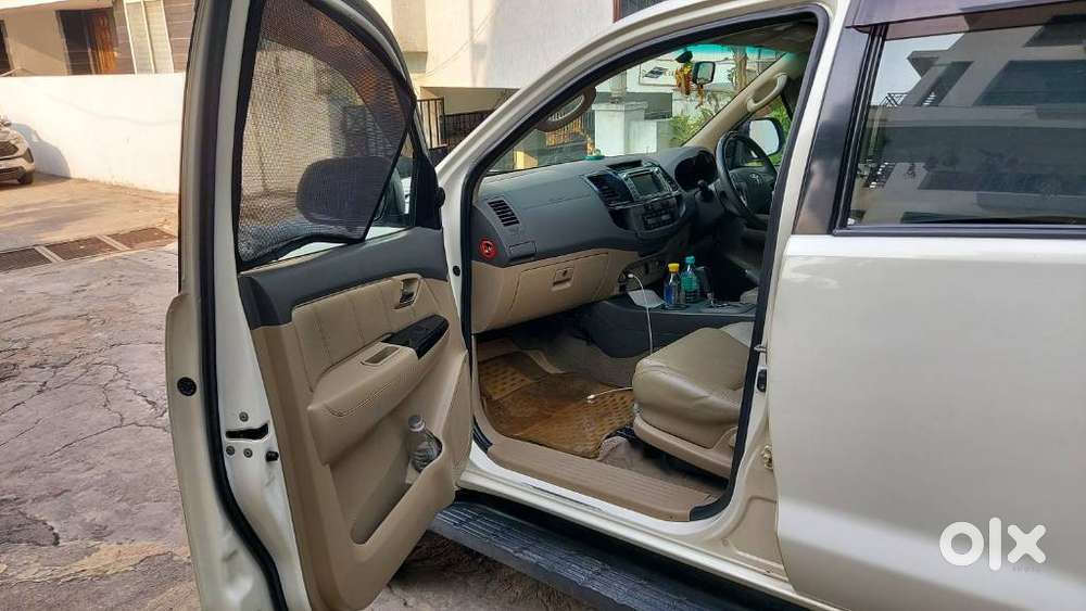 Toyota Fortuner 3.0 4x2 Automatic, 2013, Diesel