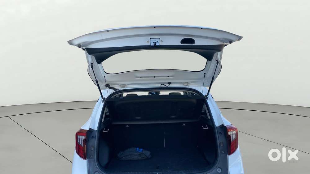 Kia Seltos Htx 1.5 Petrol Mt, 2023, Petrol