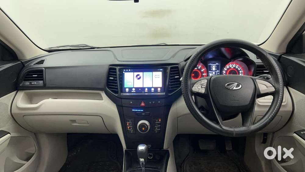 Mahindra Xuv300 1.2 W6 Amt Petrol, 2022, Petrol