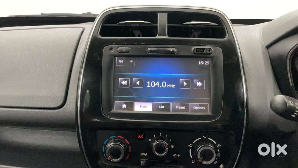 Renault Kwid 2019-ongoing 1.0 Rxt (o), 2016, Petrol